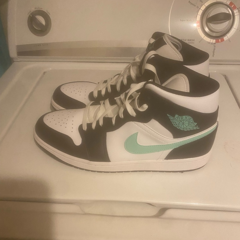 Jordan 1s